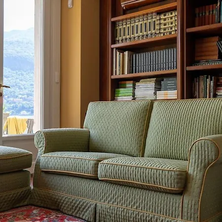 Lakefront 1800s Private Dock, Art Luxury فيلة Carate Urio