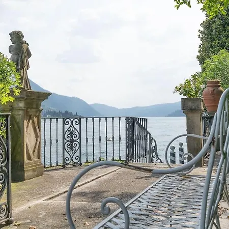 Lakefront 1800s Private Dock, Art Luxury Carate Urio