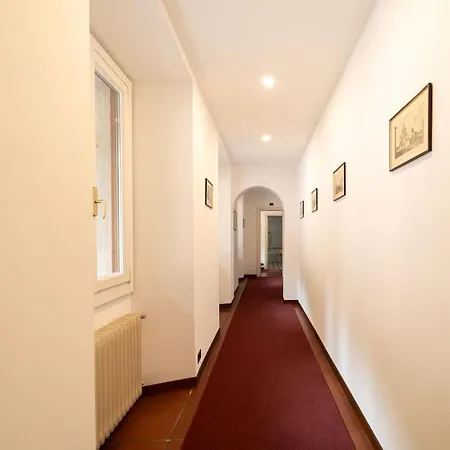 Villa Lakefront 1800s Private Dock, Art Luxury Carate Urio