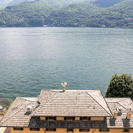 Villa Lakefront 1800s Private Dock, Art Luxury *